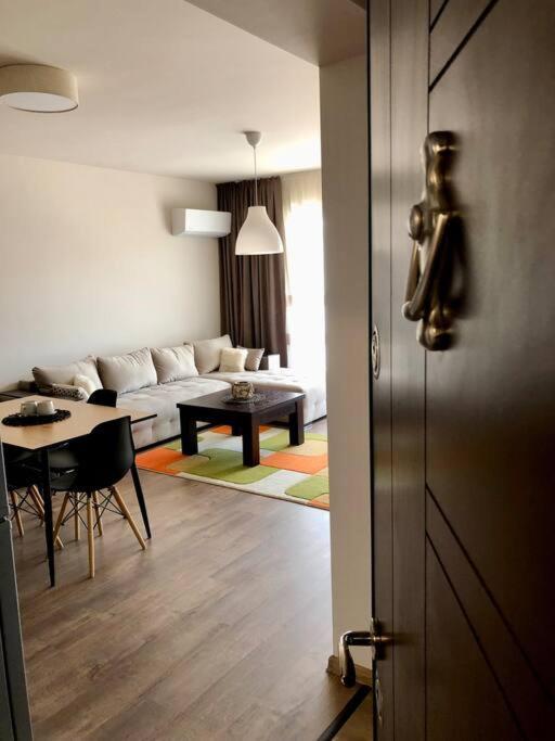 Luxury Apartment Pazardžik Exteriér fotografie